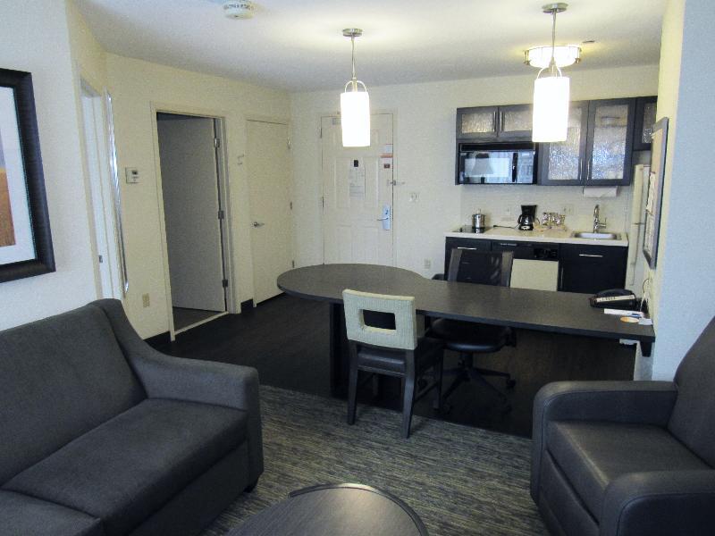 Sonesta Simply Suites Columbus Airport Гаханна Экстерьер фото
